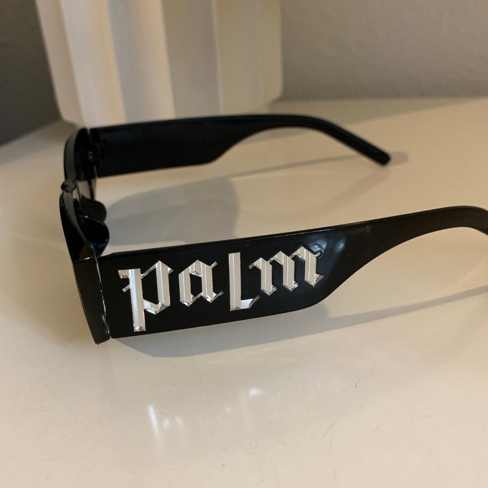 Palm Angels Shades